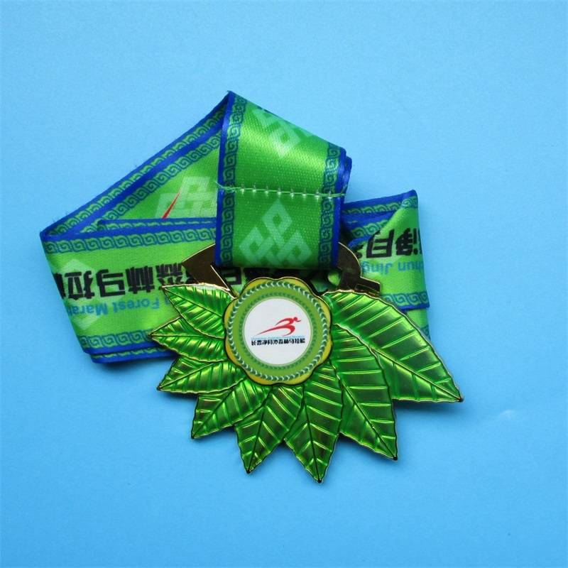 Schöne Design durchscheinend Emaille Imitation Hart Emaille Metall plattiert Gold Silber Kupfer Sportmedaillen