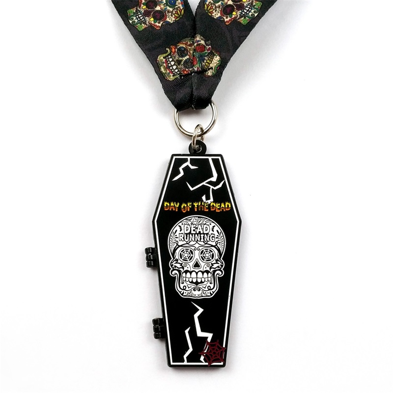 Metal-Die-Guss 7/8-Zoll-Matte Black Metall Medal Halloween Clamshell Sportmedaillen