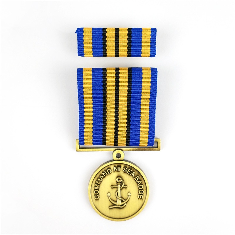 Soft Emaille Custom Pin Badges Award Award Medal of Honor mit kurzer Lanyard